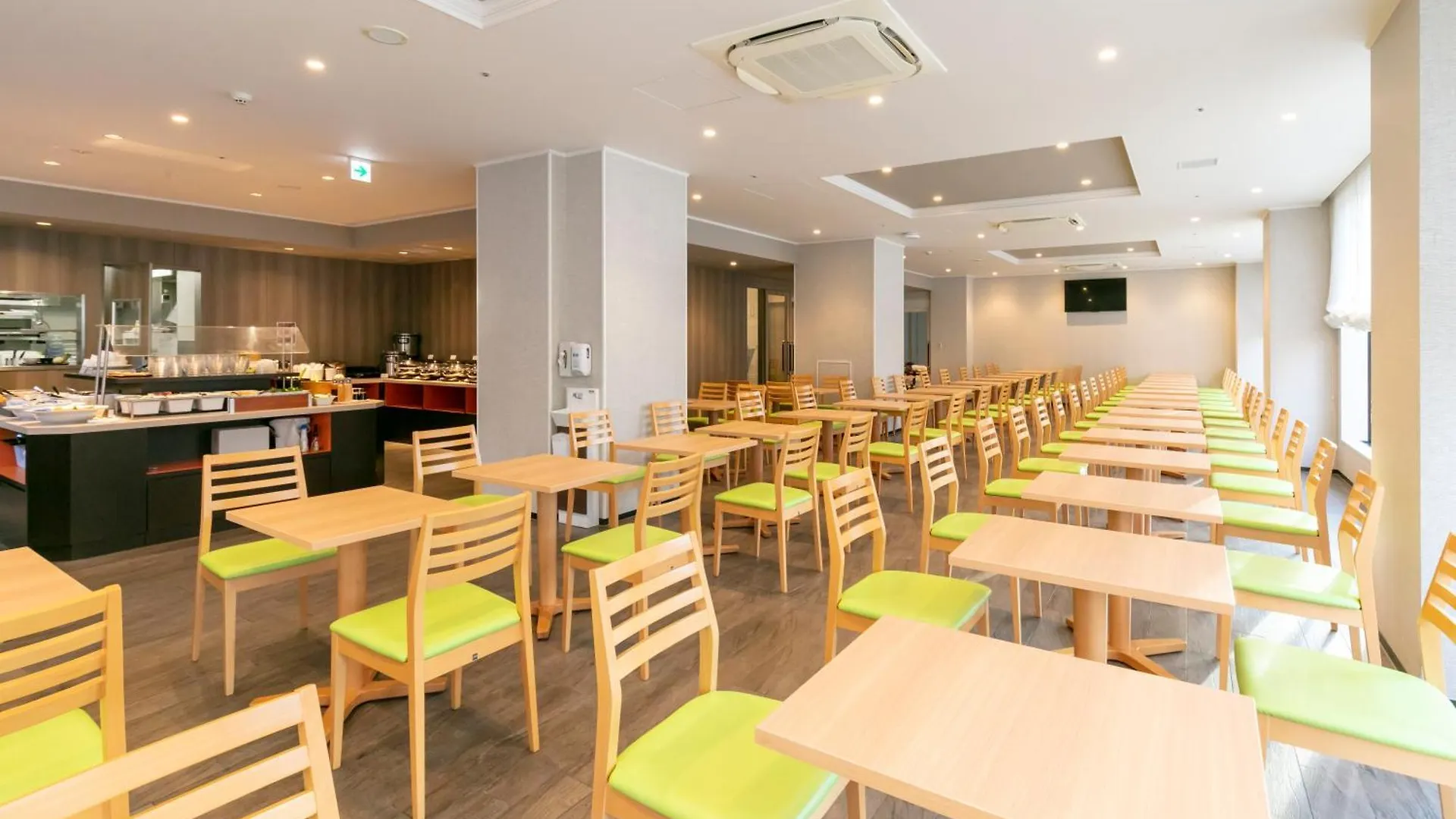 Smile Hotel Premium Sapporo Susukino 3*,